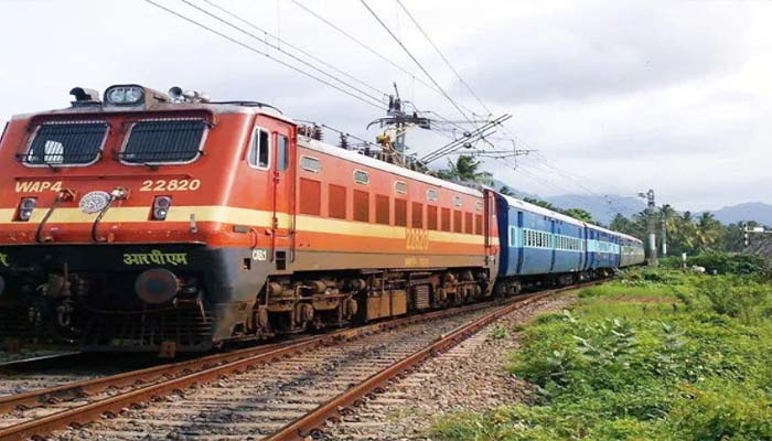 यात्रीगण कृपया ध्यान दें! रेलवे ने चलाई 200 स्पेशल ट्रेनें, जानें क्या करना है क्या नहीं