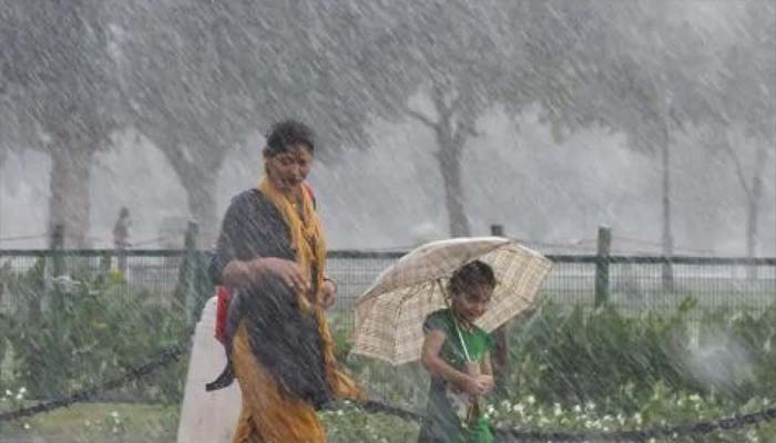 सुधरेगी अर्थव्यवस्था: केरल के तट से टकराया मानसून, होगी झमाझम बारिश