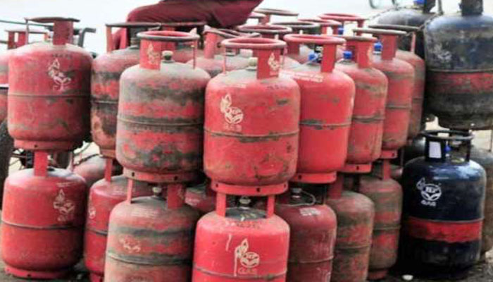 करोड़ों ग्राहकों के लिए खुशखबरी, अब ऐसे बुक होगा LPG सिलिंडर