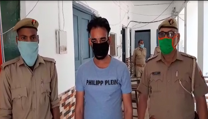 यूपी पुलिस को मिली कामयाबी:10 महीनों से थी जिसकी तलाश, अब चढ़ा हत्थे