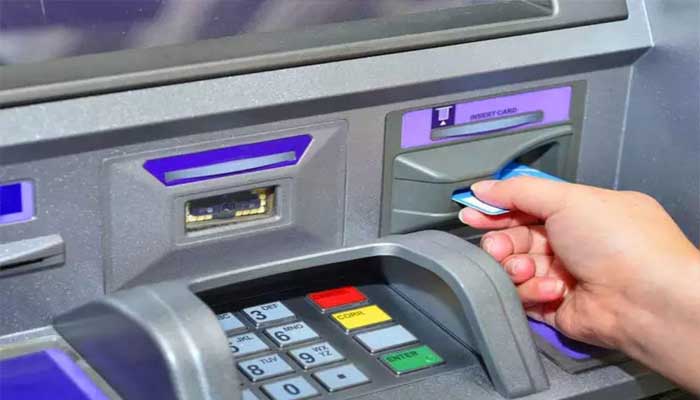 सावधान! 30 जून से बदलने वाले हैं ATM से जुड़े ये नियम, जानें क्या होंगे बदलाव