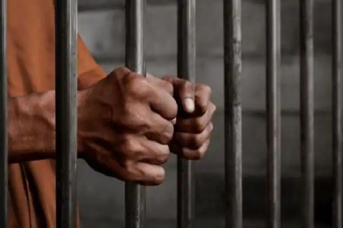जेल में कोहराम: 50 कैदी कोरोना पॉजिटिव, 28 अन्य की रिपोर्ट भी पॉजिटिव