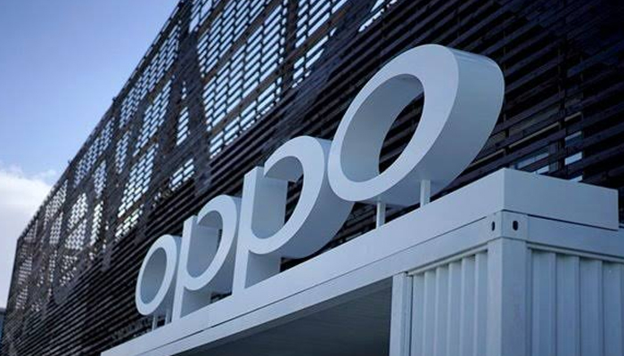 चीन की अर्थव्यवस्था को पहली चोट, Oppo को लेने पड़ा ये फैसला
