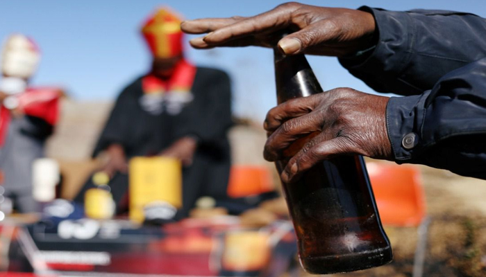 शराब पर बैनः ये देश बना दुनिया का नया हॉटस्पॉट, खतरनाक हैं हालात