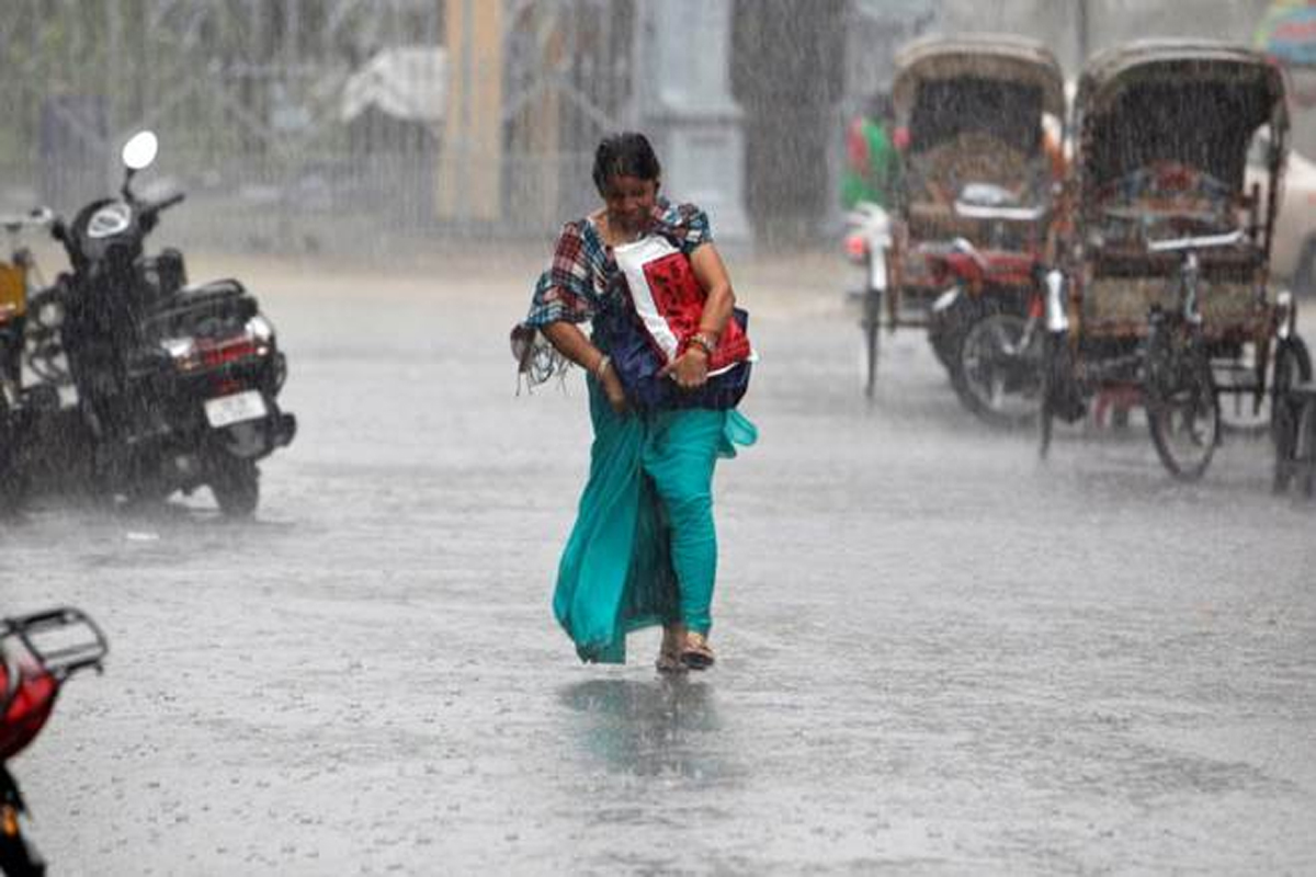 बारिश ही बारिश: यूपी में जारी हुआ अलर्ट, इस दिन होगा पानी-पानी
