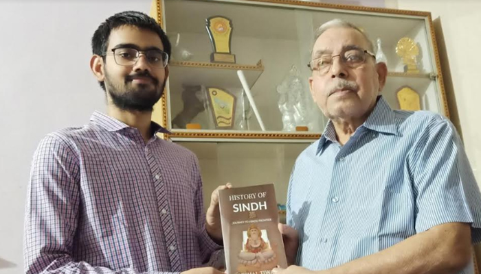 काबिले तारीफ: लॉक डाउन में गणित के स्टूडेंट ने लिखी सिंधु सभ्यता पर किताब