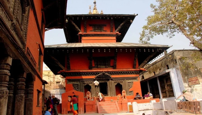 नेपाली लकड़ियों वाला मंदिर: मोदी से जुड़े इसके तार, देश के लिए बना मिसाल