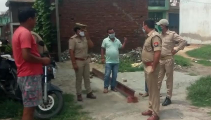 चप्पे चप्पे पर पुलिस रही तैनातः लुट गई सिपाही की बीवी के गले से चैन