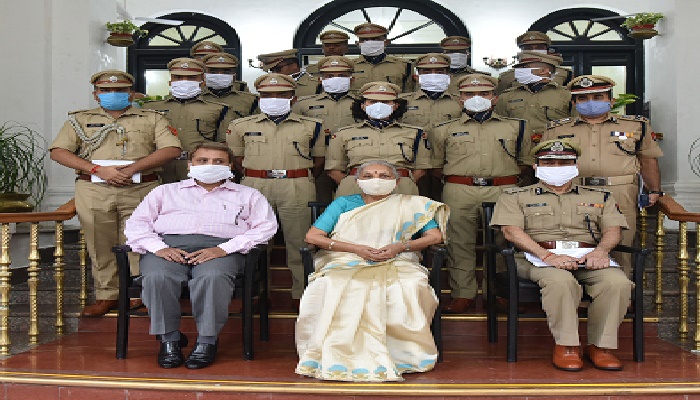 UP Governor With IPS Officers