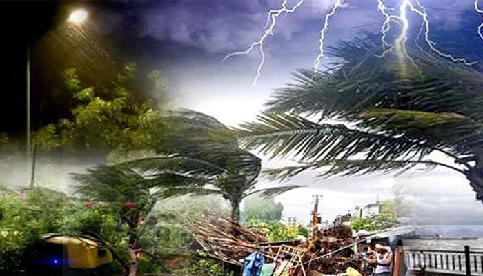 नोएडा और गाजियाबाद में तूफान