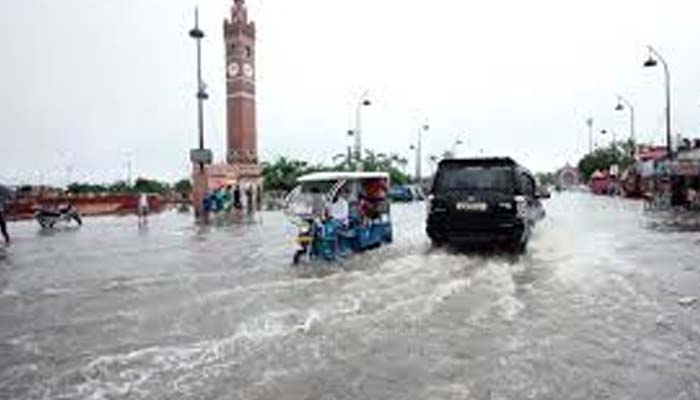 भारी बारिश से सावधान: देश के इन इलाकों में खतरा, जारी हुआ अलर्ट