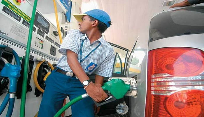 पेट्रोल-डीजल की कीमत: आज का ये है भाव, जानें वाहन चालकों को मिली कितनी राहत