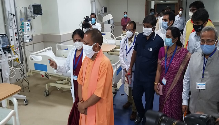 yogi adityanath at noida hospital