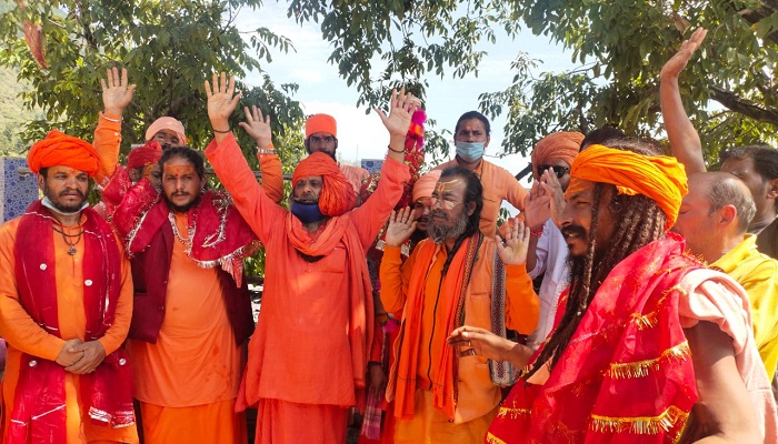 बाबरी ढांचा ध्वंस में सभी बरीः राम के प्रति श्रद्धा की जीत, संतों ने किया निर्णय का स्वागत