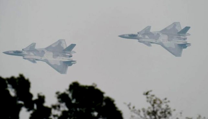 China deployed j-20 fighter jets near Ladakh against Indian Rafales (2)