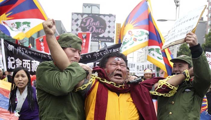 China force Tibetans into labor-3