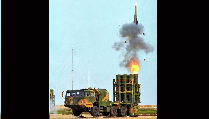 चीन ने दागी मिसाइल: भारत से तनाव के बीच बड़ा कदम, थर्राया रेगिस्तान