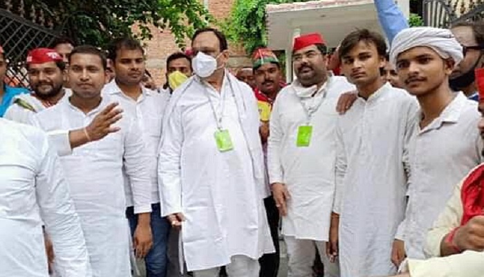 Meerzapur nagar SP leader Kailash Chaurasia with workers