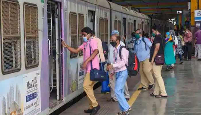 Mumbai local railway