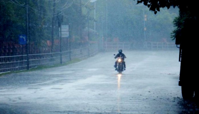UP weather Forecast orange Alert Issued Rain in district