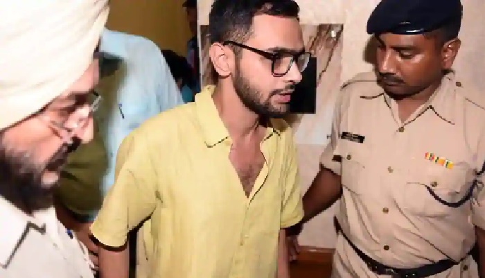 उमर खालिद गिरफ्तारः छात्र नेता पर दिल्ली हिंसा में लगे हैं संगीन आरोप