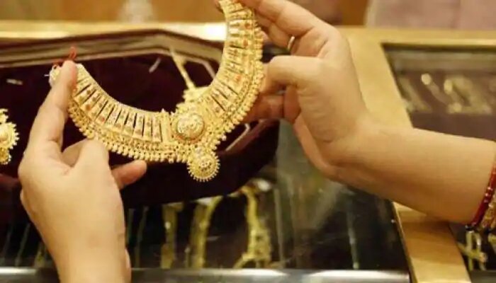 Gold-Silver के दाम: सुन छुट जाएंगे पसीने, इतना बढ़ गया भाव