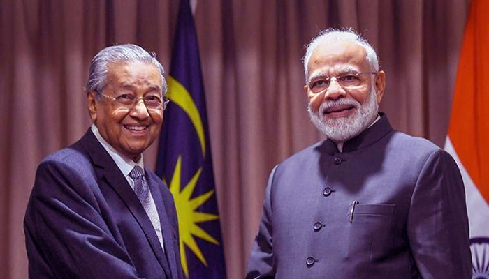 मित्र सा बनता मलेशिया, तो क्या भेजेगा नाईक को भारत