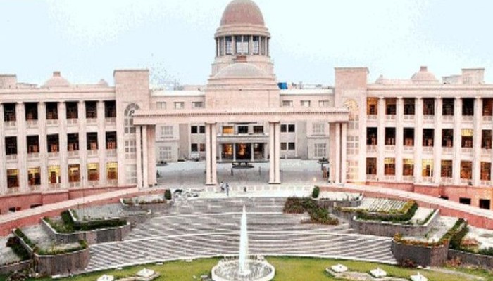 Kanpur Senior advocate Vinay Tiwari selected as Additional District Judge