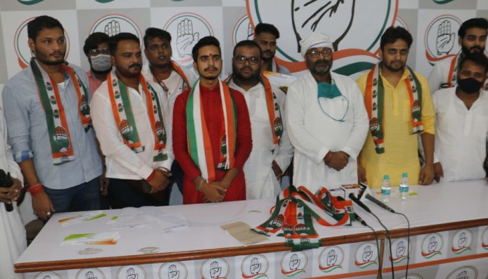 Lucknow Many Youth Join Congress in presence of Ajay kumar lallu