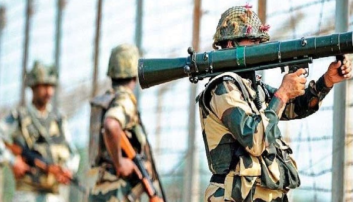 Pakistan Ceasefire Violation heavy firing mortar-shelling at Poonch Jammu kashmir