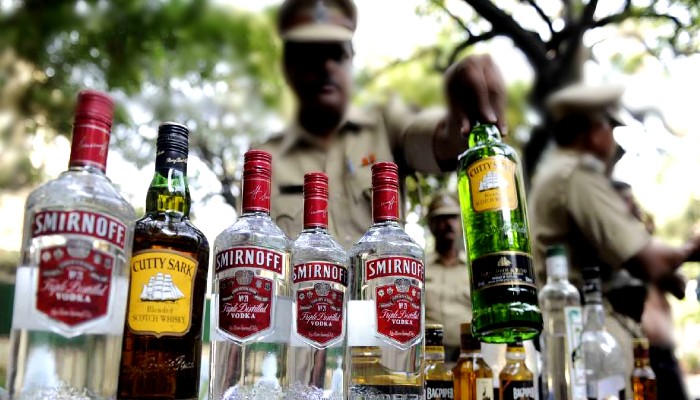 यूपी बॉर्डर पर शराब तस्करी रोकने के लिए सरकार उठाने जा रही है कड़े कदम
