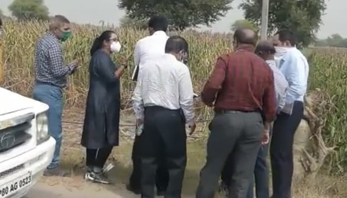 हाथरस कांड: अब उठ खड़ा हुआ ये किसान, योगी सरकार से मांगा मुआवजा