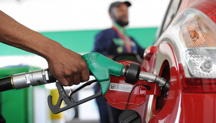Petrol-Diesel Rate: जानें अपने शहर का दाम, कितना हुआ सस्ता या महंगा