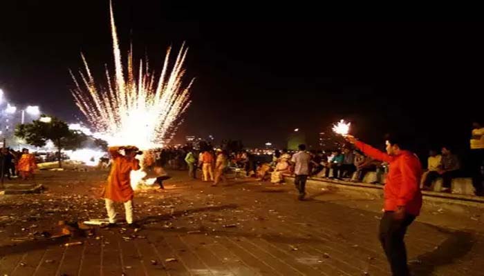 Diwali 2020: इस बार कौन-कौन से राज्य पटाखों पर बैन लगाने जा रहे हैं, यहां जानें