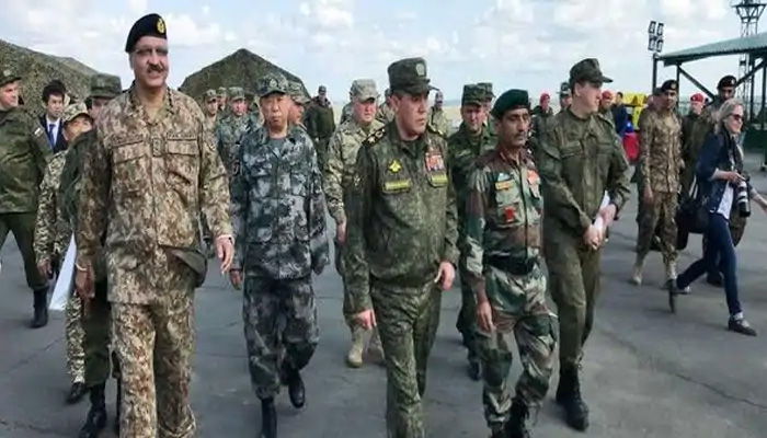 भारत के लिए बड़ा खतरा: रूस-पाकिस्तान हुए एक साथ, सेनाएं कर रही सैन्य अभ्यास