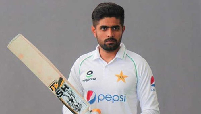 फंसा पाकिस्तानी कप्तान: बाबर आजम पर लगा बड़ा आरोप, शांत है क्रिकेट बोर्ड