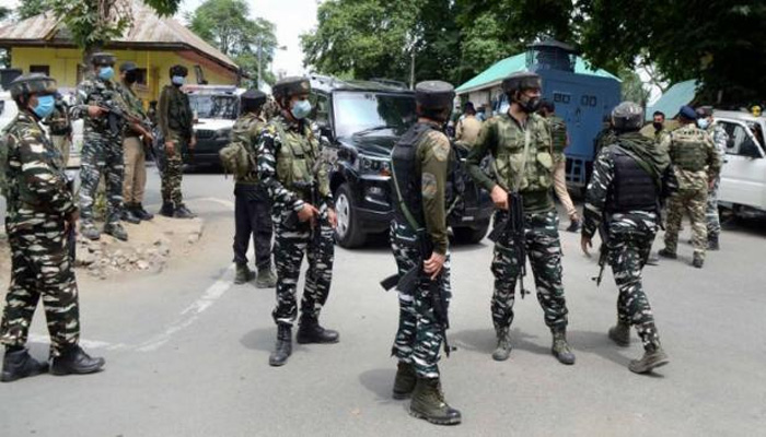 जम्मू-कश्मीर पुलिस को मिली बड़ी कामयाबी, पकड़े गये आतंकियों के मददगार