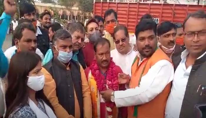 UP उपचुनाव: इस सीट पर BJP की बंपर जीत, सपा की हुई हार