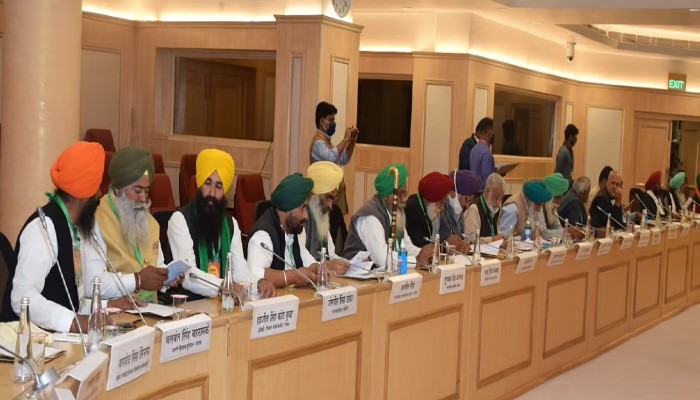 40 Farmers Delegates Including single Woman Leader Kavita talukdar meeting Government farm laws