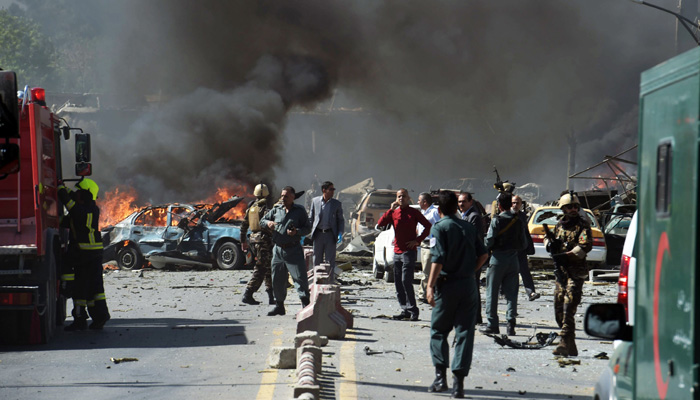 काबुल में बम धमाका: भयानक हमले से दहला देश, मौतों से मचा हाहाकार