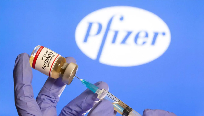 वैक्सीन आ गई: यूनाइटेड किंगडम बना पहला देश, सबको मिलेगा टीका