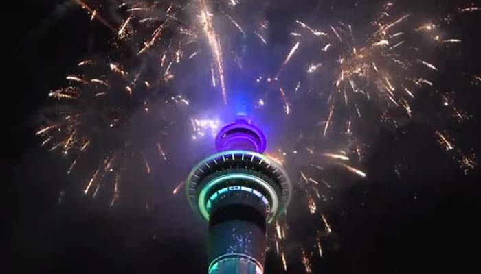 न्यूजीलैंड में हुआ नए साल का आगाज, जानिए क्या है बाकी देशों का हाल