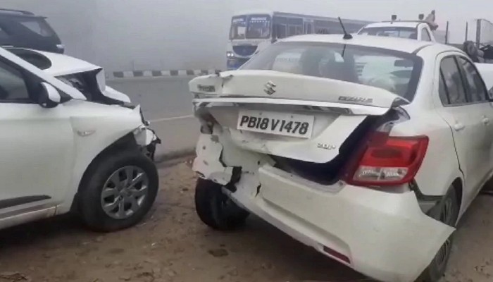 Haryana Panipat Road Accident in GT Road above Dozen vehicles Collided Due to Fog