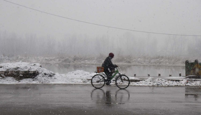 इन राज्यों में होगी बारिश, यहां पड़ेगी हाड़ कंपाने वाली ठंड, 3 दिनों के लिए अलर्ट जारी