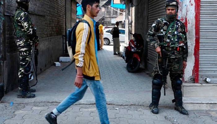 कश्मीर में बंट रही ड्रग्स: नार्को टेरर मॉड्यूल का भंडाफोड़, हुआ बड़ी साजिश का खुलासा
