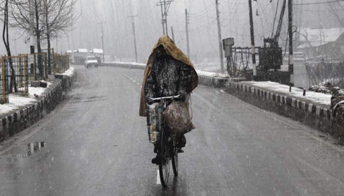 तबाही लाएगा तूफान: यूपी-दिल्ली समेत यहां चेतावनी जारी, रहें सावधान
