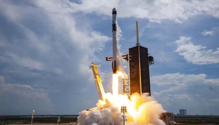 शोलों में बदला SpaceX का स्‍टारशिप रॉकेट, मंगल ग्रह पहुंचने के सपने को झटका!