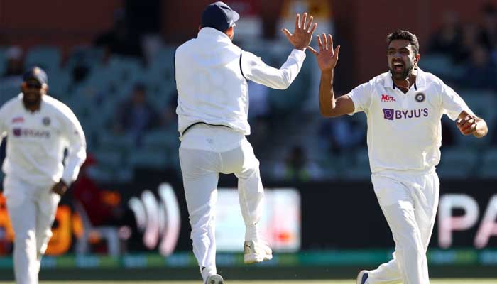 IND vs AUS: टेस्ट में भारत की बढ़त, अश्विन ने किया कमाल, लपके इतने विकेट