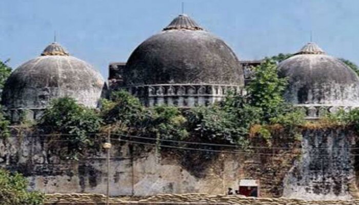Babri Masjid Demolition: विवादित ढाँचा बाबरी विध्वंस और कारसेवकों के उग्र तेवर, फिर भी नरम थे कल्याण, ठुकराया था अनुरोध
