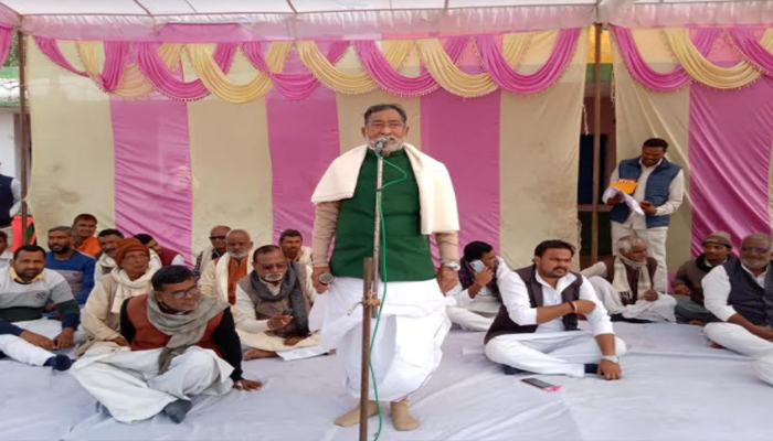 नये कृषि कानून का समर्थन करने वाले नेताओं का गांव में प्रवेश वर्जित: राम गोविंद चौधरी